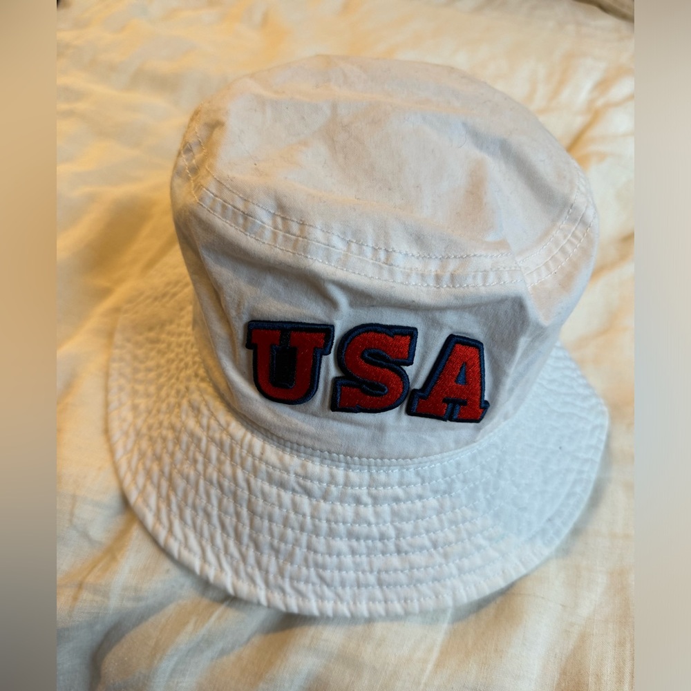 USA White Bucket Hat